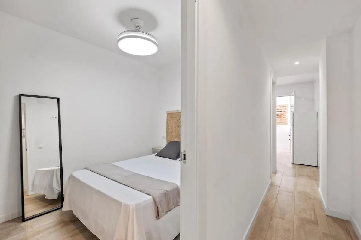 Apartamento En La Playa Con Patio Málaga Appartement